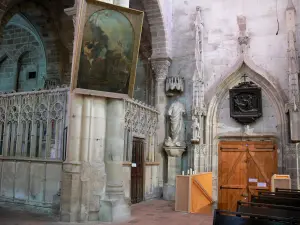 Priorij van Souvigny - Binnen in de priorij kerk van St. Peter en St. Paul: Sluiting van de oude kapel