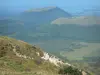 Puy de Dôme - Volcano van de Puys (Monts Dome): van de top van de Puy de Dome, uitzicht op de omringende Puys, in het Regionaal Natuurpark van de Auvergne Vulkanen