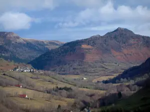 Regionaal Natuurpark van de vulkanen van Auvergne - Berglandschap