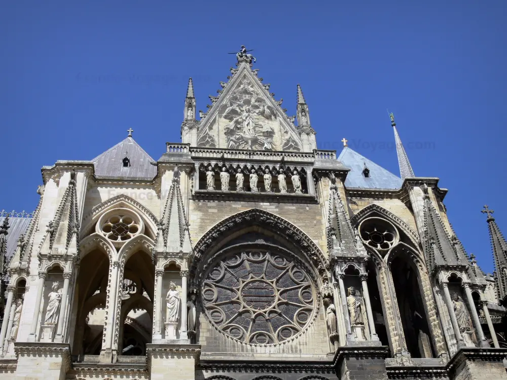 Reims - Façade de la cathédrale Notre-Dame de style gothique