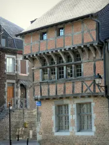 Revin - Spanisches Haus bergend das Museum des Vieux Revin; im Regionalen Naturpark der Ardennen