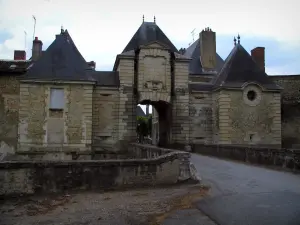 Richelieu - Porte momumentale