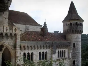 Rocamadour - Former Episcopal palace home to the Sacred Art museum