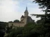 Rocamadour - Castello e alberi, all'interno del Parco Naturale Regionale dei Causses di Quercy