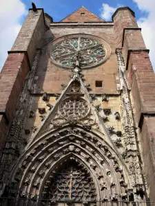 Rodez - Notre Dame: transepto sur fachada