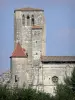 La Romieu collegiate church - Tower of the Saint-Pierre collegiate church 