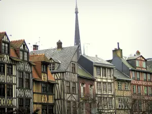 Rouen - Afstemming van de vakwerkhuizen