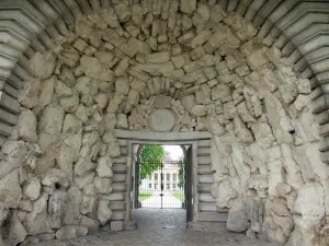 Royal saltworks of Arc-et-Senans - Cliffs decorating the hall of the Guards' building (entrance to the former saltworks)