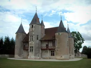 Rumilly-lès-Vaudes - Manoir des Tourelles