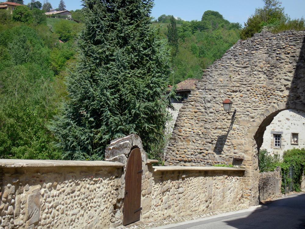 Photos SaintAntoinel'Abbaye Guide Tourisme & Vacances