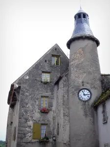 Saint-Benoît-du-Sault - Belfry (Clock tower) and facade of a house