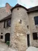 Saint-Benoît-du-Sault - Maison flanquée d'une tour