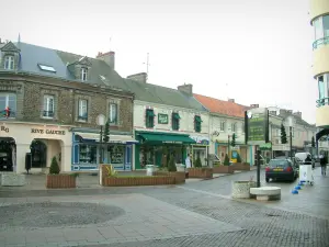 Saint-Brevin-les-Pins - Houses and shops