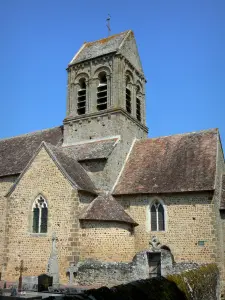 Saint-Céneri-le-Gérei - La iglesia románica de Saint-Ceneri