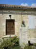 Saint-Clar - Bust of Jean Géraud Dastros (Gascon poet and vicar of Saint-Clar) 