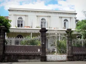 Saint-Denis - Repiquet house