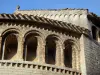 Saint-Guilhem-le-Désert - Bogen en zuilen van de apsis van de kerk (Gellone Abdij)