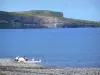 Saint-Paul - Fishermen in the Saint-Paul bay