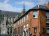 Saint-Quentin - Saint-Quentin basilica and Post office