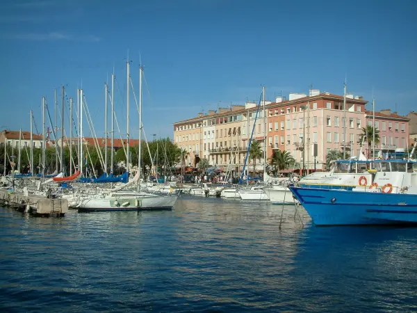 Saint-Raphaël - Gids voor toerisme, vakantie & weekend in de Var