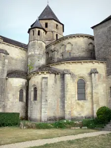 Saint-Robert - Apsis der Kirche Saint-Robert