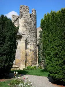 Saint-Saturnin - Sainte-Madeleine chapel