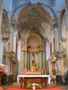 Saint-Sever - Intérieur de l'église abbatiale : choeur et ses colonnes de marbre
