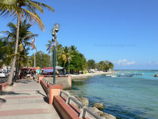 Sainte-Anne - Führer für Tourismus, Urlaub & Wochenende in Guadeloupe