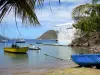 Les Saintes - Doctor's huis - vormige boot op de zee