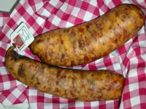 La salsiccia di Montbéliard - Guida gastronomia, vacanze e weekend nel Doubs