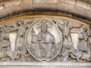 Saulieu - Tímpano del portal de la Basílica de Saint-Andoche