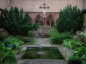 Saverne - Garden of the Récollets cloister