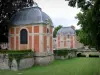 Schloss von Chamarande - Departements Besitz von Chamarande: Parkhäuschen und Wassergräben