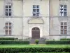 Schloss Ravignan - Tor und Fenster des Schlosses