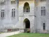 Schloss Roquetaillade - Eingangstor des neuen Schlosses; auf der Gemeinde Mazères