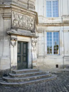 Schloß von Tanlay - Wappen der Familie Coligny