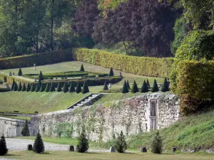 Schloß von Touvet - Schlossgärten; auf der Gemeinde Le Touvet, im Grésivaudan