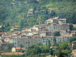 Seillans - Guarda le case del villaggio