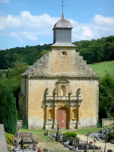 Sito dell'abbazia di Élan - Facciata della Chiesa di Nostra Signora di Elan