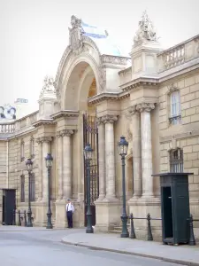 Städtische Landschaften - Eingang des Elysée-Palastes, Strasse Faubourg-Saint-Honoré