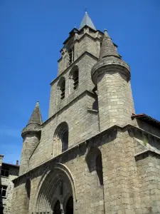Stiftskirche von Saint-Junien - Stiftskirche Saint-Junien aus Granit, romanischen Stiles