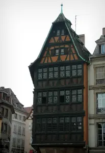Strasbourg - Maison Kammerzell à pans de bois sculptés