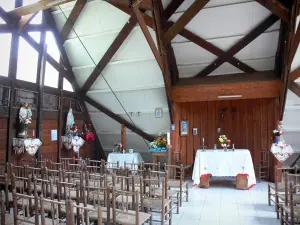 Talkessel Mafate - Innere der Kirche von La Nouvelle