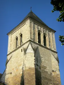 Thouars - Clocher de l'église Saint-Médard