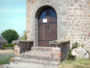 Tour de Masseret - Entrée de la tour d'orientation