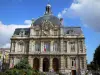 Tourcoing - Gevel van het stadhuis (City Hall) eclectische stijl