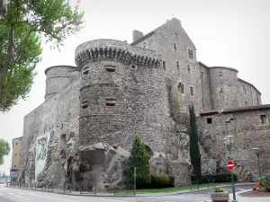 Tournon-sur-Rhône - Chateau de Tournon