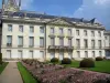 Tours - Ehemaliger erzbischöflicher Palais, der das Museum der schönen Künste birgt und sein Garten