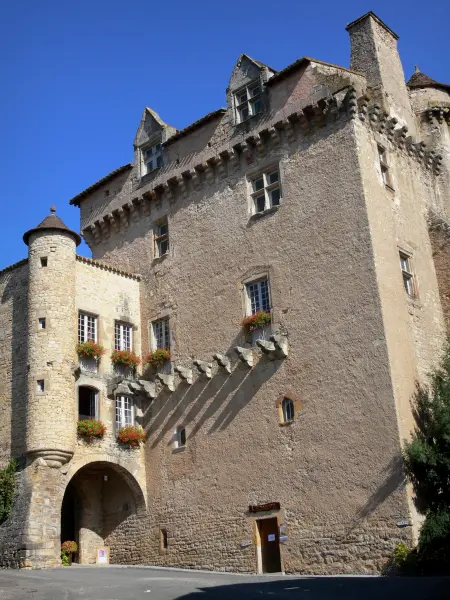 Varen - Castle (Decanato) che ospita il municipio