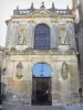Verdelais大教堂 - 大教堂Notre-Dame de Verdelais的门面